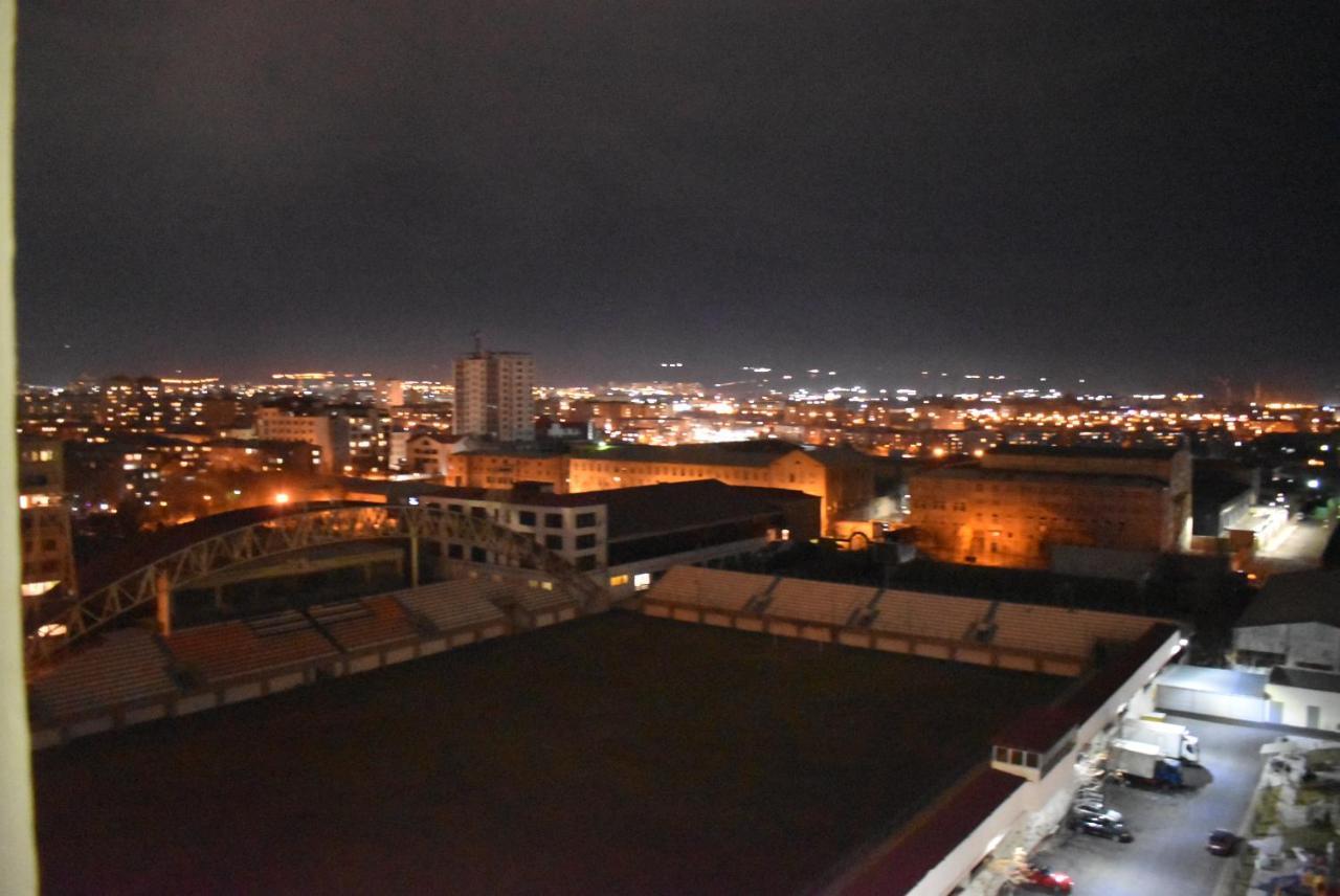 Loft Apartment In Yerevan Luaran gambar