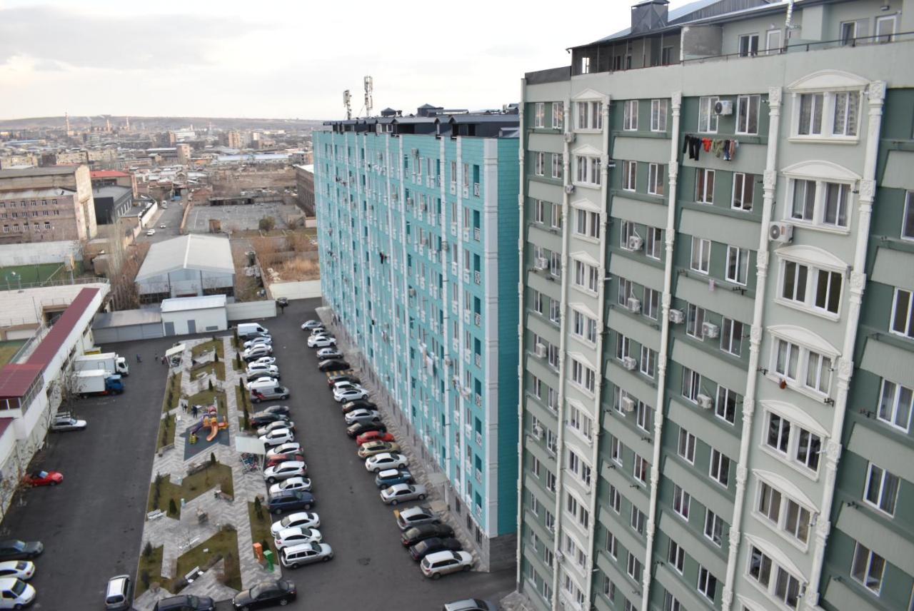 Loft Apartment In Yerevan Luaran gambar